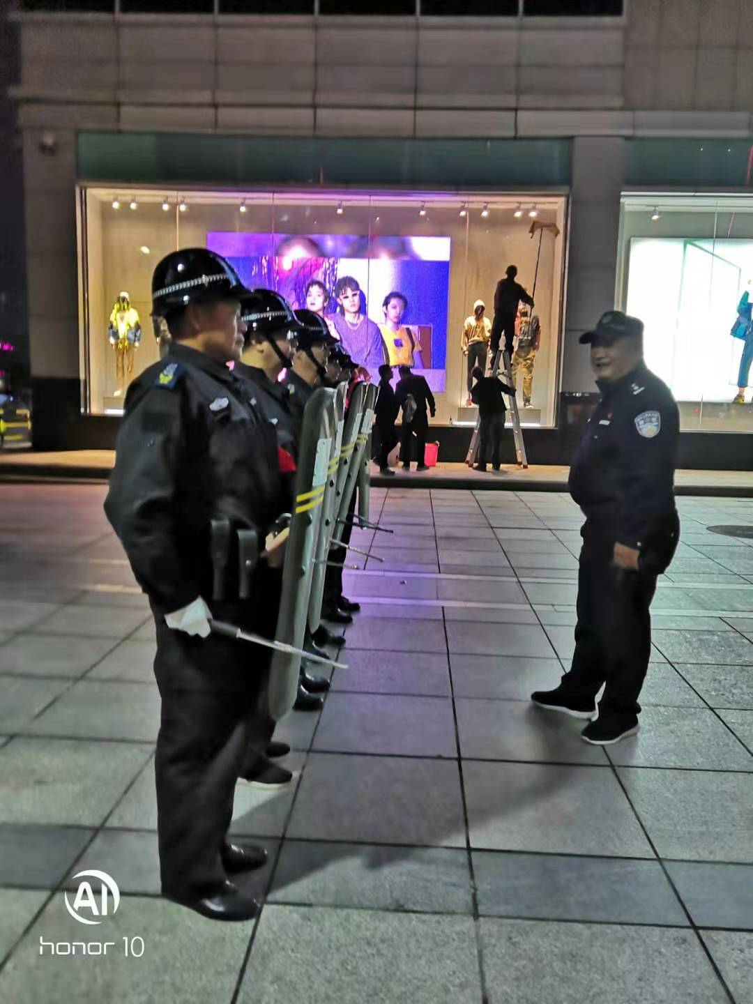 大家知道保安員是什么嗎？下面跟著襄陽(yáng)戎安的介紹一起了解下吧！